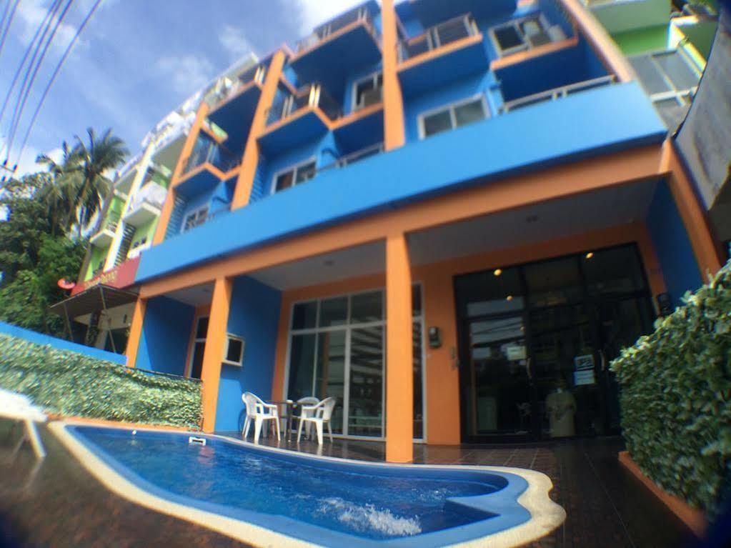 Only Blue Aparthotel